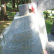 Pomnik pomordowanych Polaków na cmentarzu w Lewaszowie