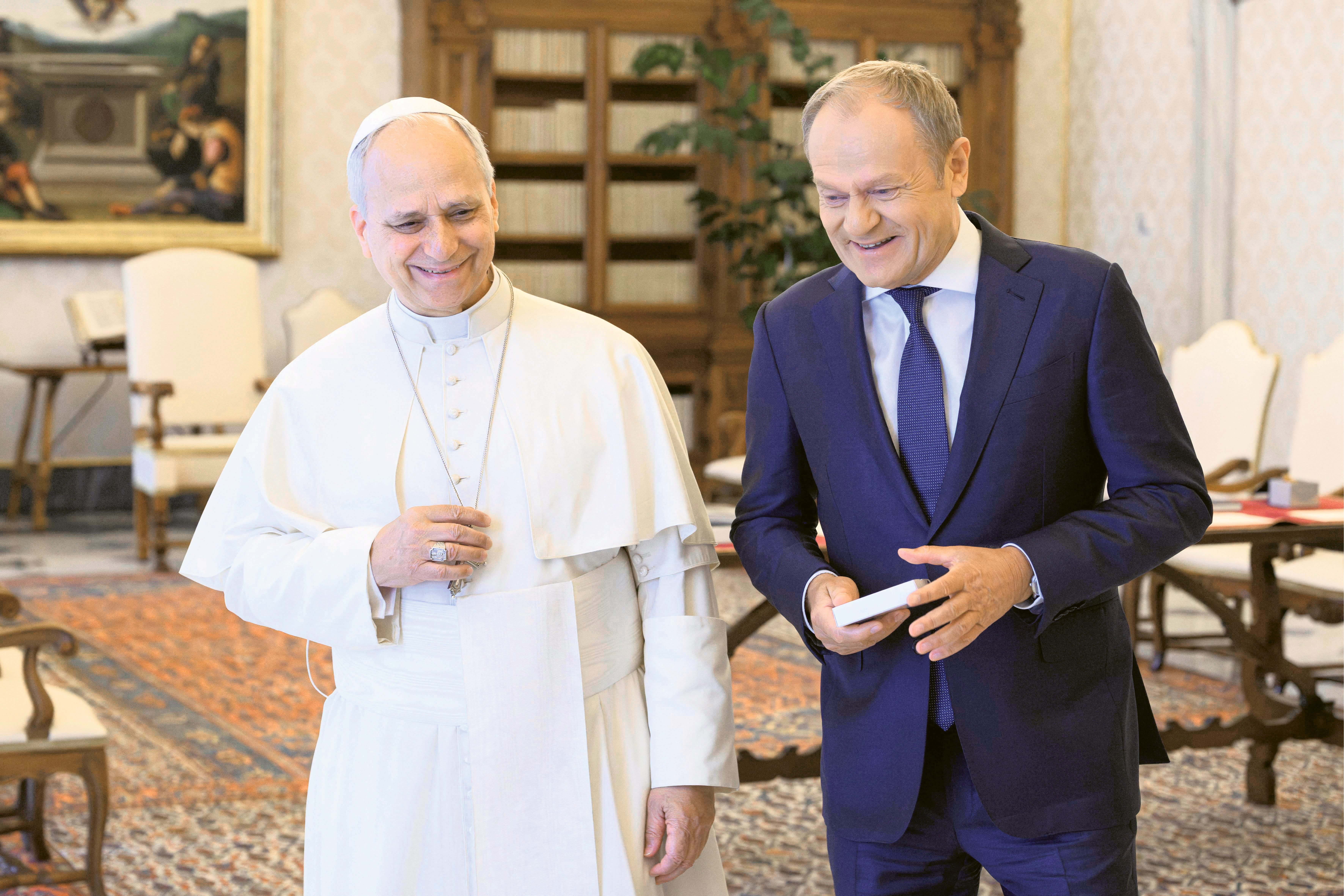 Bezwarunkowa miłość. Nie wszyscy chcą wiedzieć, do czego zmierza Donald Tusk