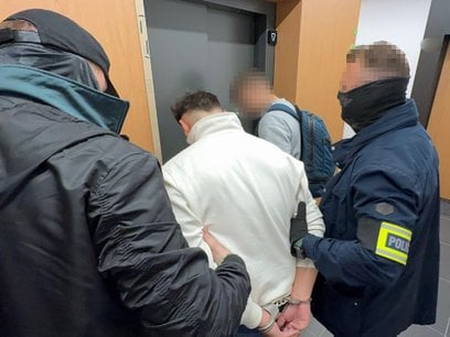 Policja przyłapała na gorącym uczynku grupę oszukującą seniorów metodą „na policjanta"