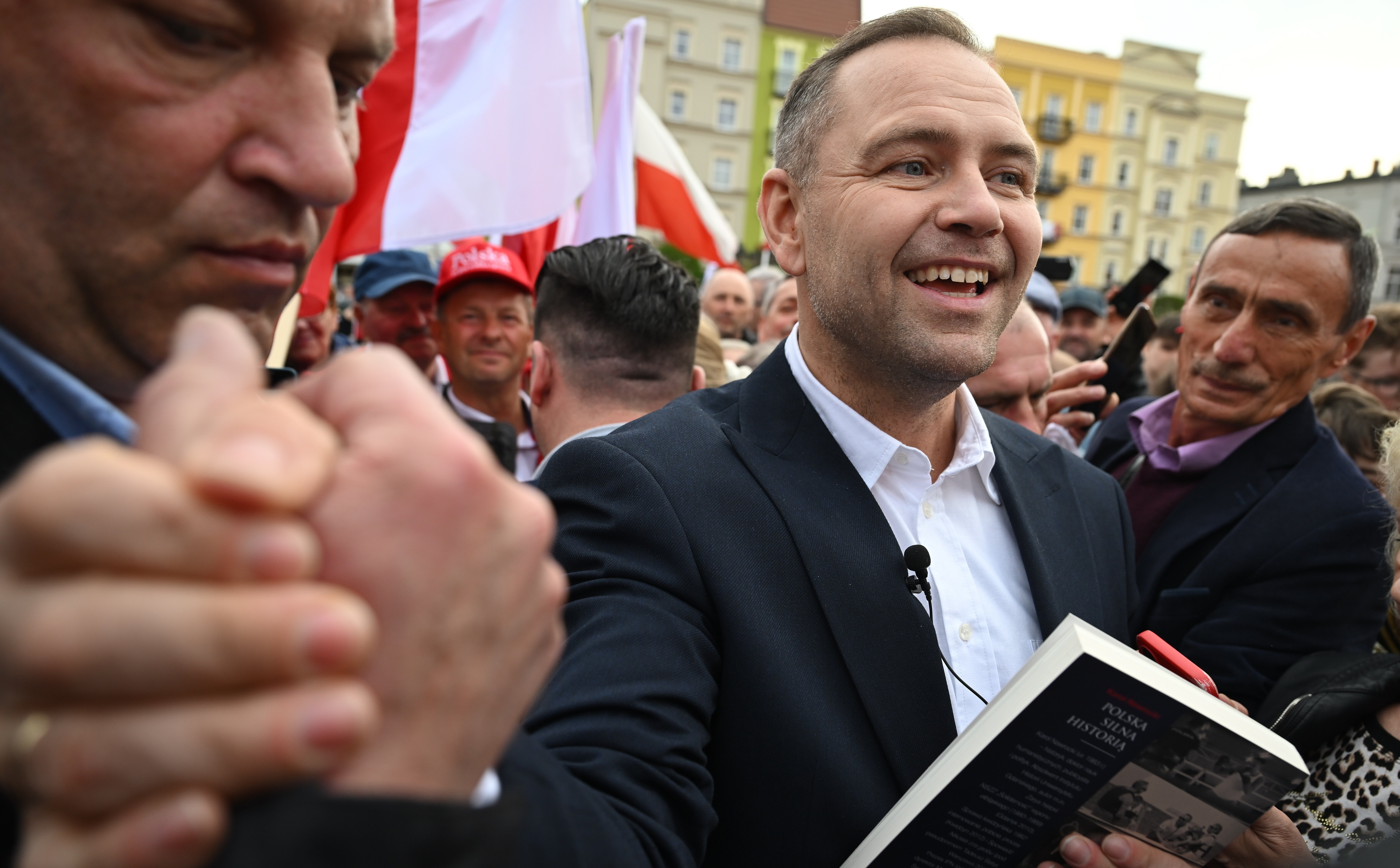 Karol Nawrocki wydał książkę poza IPN. Pracownicy Instytutu muszą mieć na to zgodę