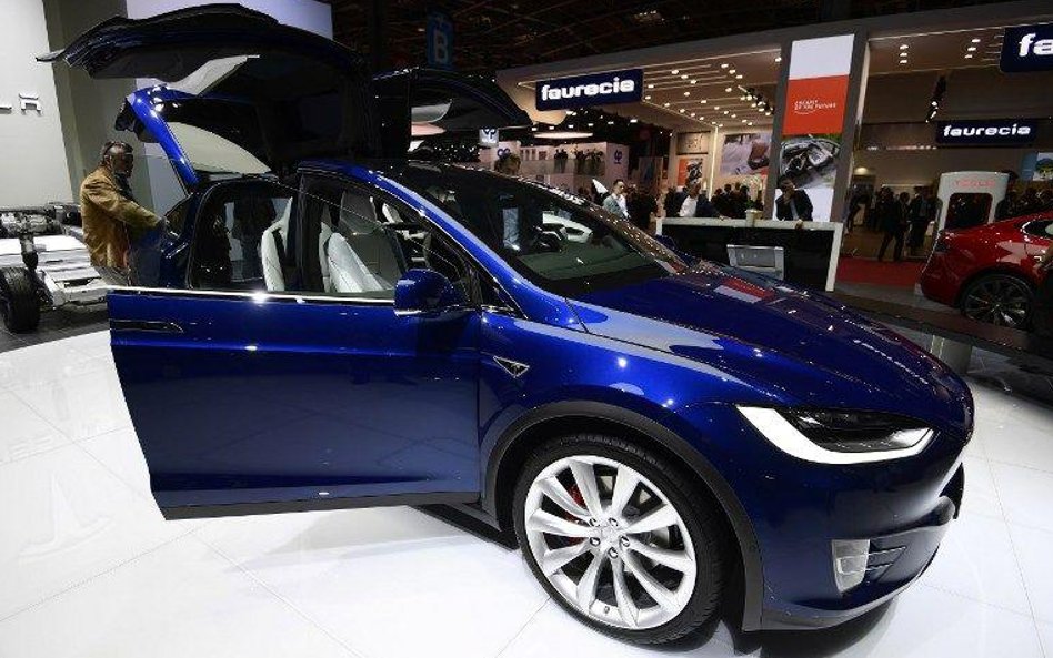 Tesla Model X