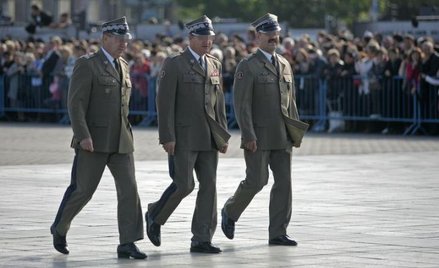 Nowe zasady urlopów w wojsku