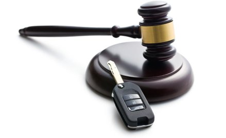 Zakaz prowadzenia samochodu a samochód z blokadą alkoholową
