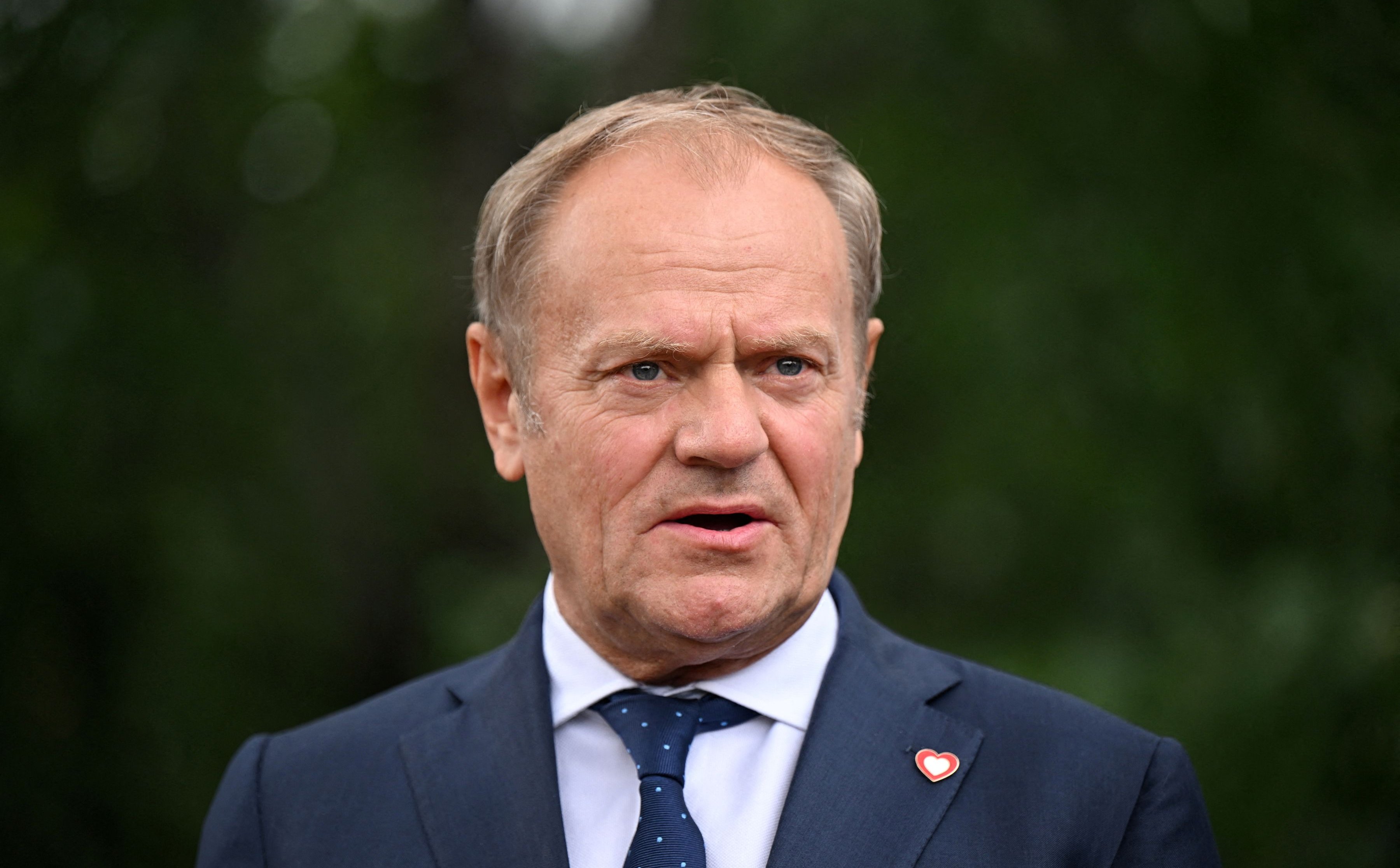 Rosyjski statek w pobliżu kabla na Bałtyku. Donald Tusk: Badamy, czy nie doszło do podłożenia ładunków
