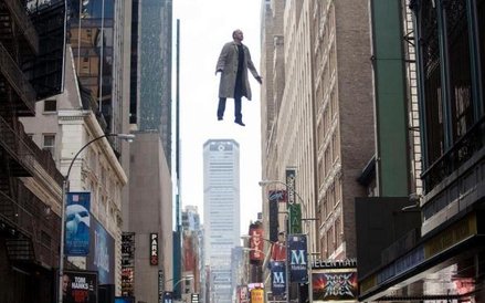 „Birdman" to historia człowieka, który próbuje wrócić na szczyt, ale też określić wreszcie samego si