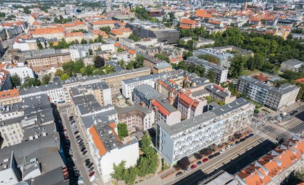 Lofty, miejskie ogrody, usługi. Apsys z mixed-use w centrum Wrocławia