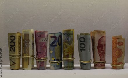 NSA: Sporadyczne przewalutowanie w firmie bez wpływu na VAT