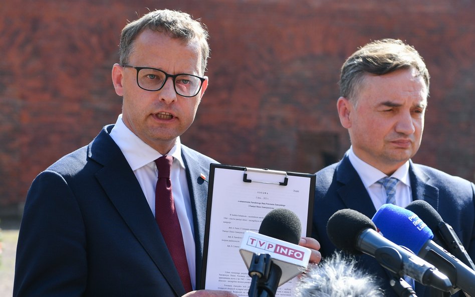 Były wiceminister w resorcie sprawiedliwości Marcin Romanowski i były szef tego ministerstwa Zbignie