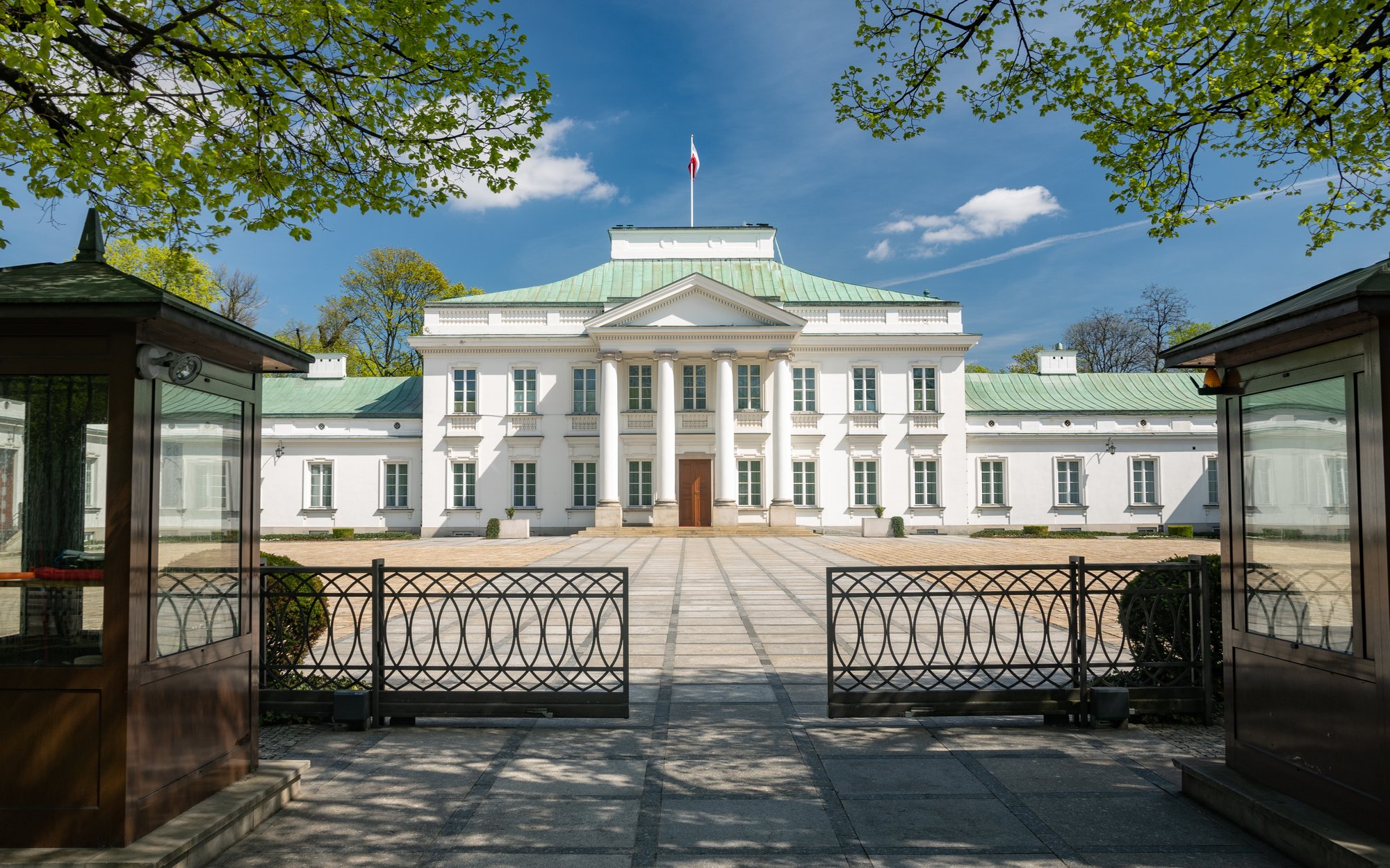 Dron nad Belwederem i zatrzymani cudzoziemcy. Co ustaliła ABW?