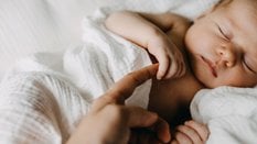 Przynależący do Kościoła mają więcej dzieci - wynika z analizy