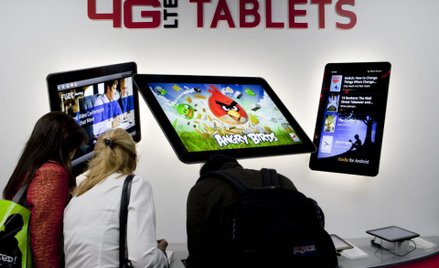 Orange złożył ofertę na pasmo LTE, spółki Midasa – nie