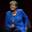 Jak podczas ważnych wystąpień w czasach kanclerskich: Angela Merkel w naszyjniku z bursztynu