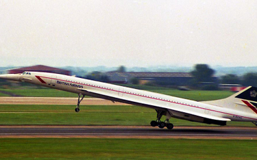 Concorde na lotnisku Heathrow w 1987 roku