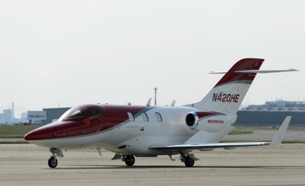 Pierwszy japoński lot dyspozycyjnego HondaJet