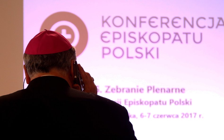 Episkopat może spać spokojnie. Rząd zamilkł w sprawie Funduszu Kościelnego