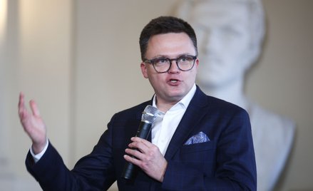 Marszałek Sejmu Szymon Hołownia podczas odbywającego się w ramach lekcji obywatelskiej spotkania z u