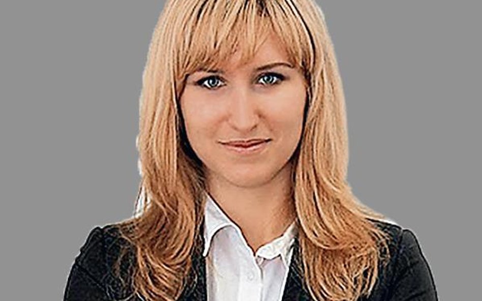 Dorota Sierakowska, Dom Maklerski BOŚ