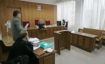 Asystentom zwolnienia raczej nie grożą