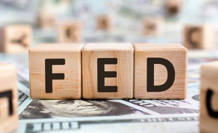 Rośnie presja na Fed