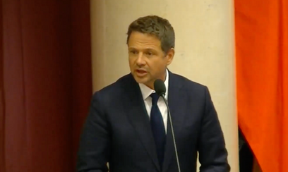 Prezydent Warszawy Rafał Trzaskowski jest przeciwny referendum w sprawie ograniczenia nocnej sprzeda
