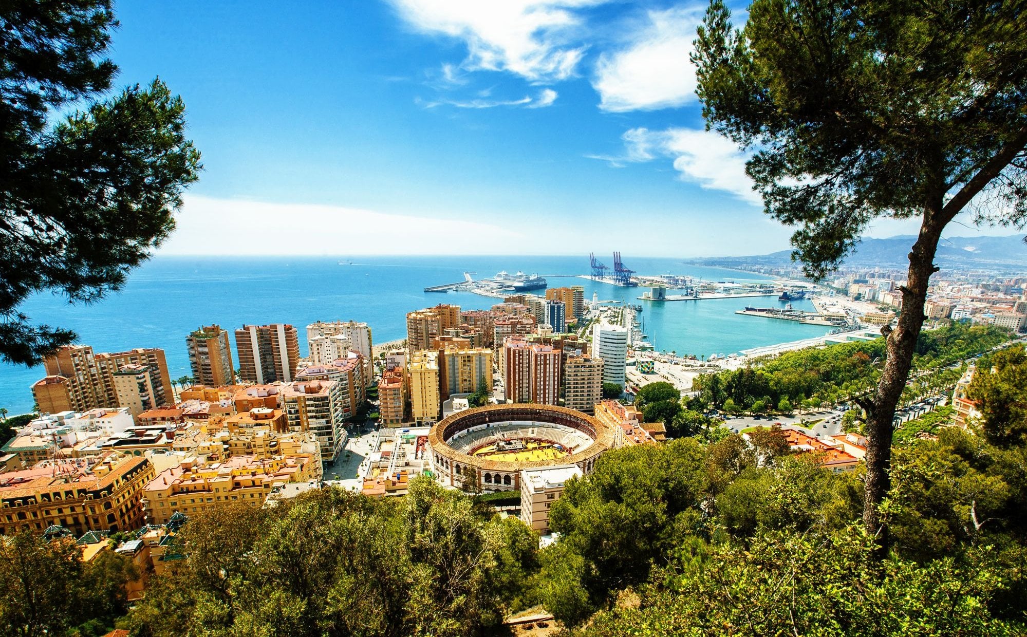 Malaga zabiega o polskich turystów: Przyjedźcie na festiwale, dobre jedzenie i do muzeów