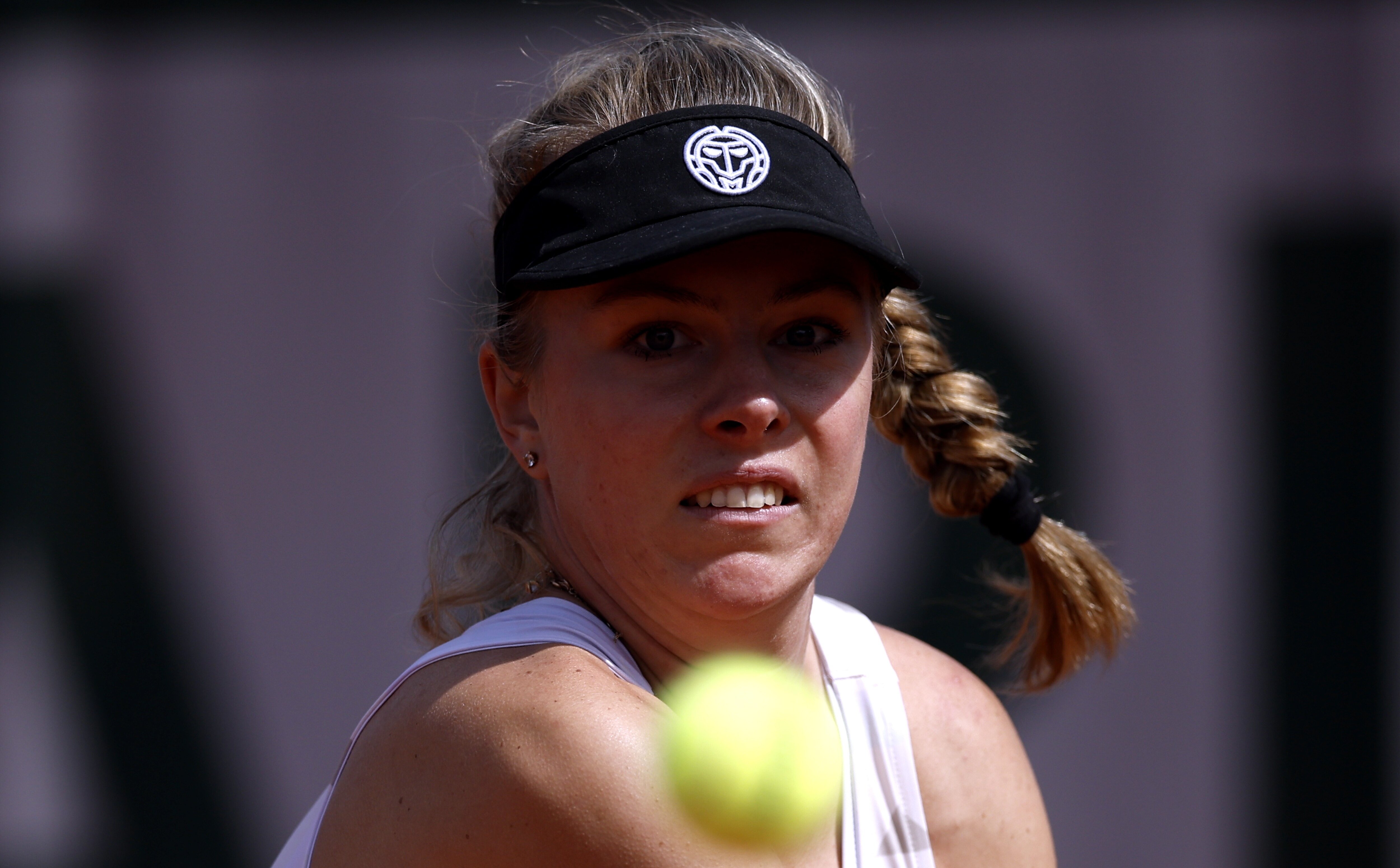 Magdalena Fręch żegna się z Roland Garros. W Paryżu została nam już tylko Iga Świątek