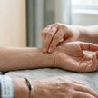 Brytyjscy naukowcy opublikowali wyniki badań dotyczących wpływu tętna na ryzyko udaro