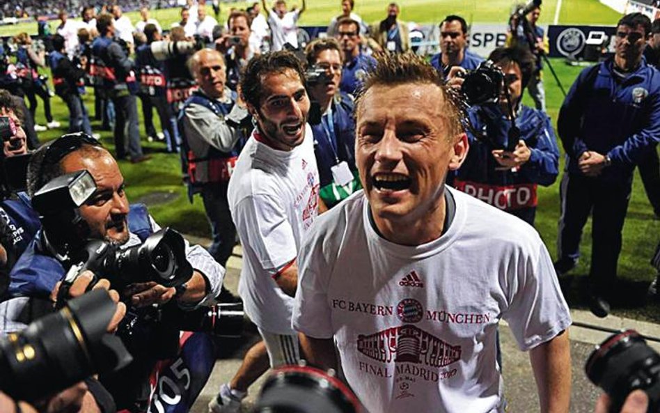 Ivica Olić strzelił dwa gole Manchesterowi w 1/4 finału, w meczu z Lyonem trafił trzy razy