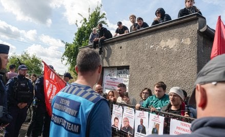 Protest podczas eksmisji komorniczej na Osiedlu Maltańskim