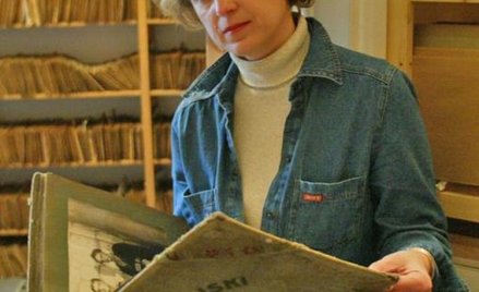 Dorota Buchwald, absolwentka Wydziału Wiedzy o Teatrze PWST w Warszawie (1985). Od 1997 r. kierowała