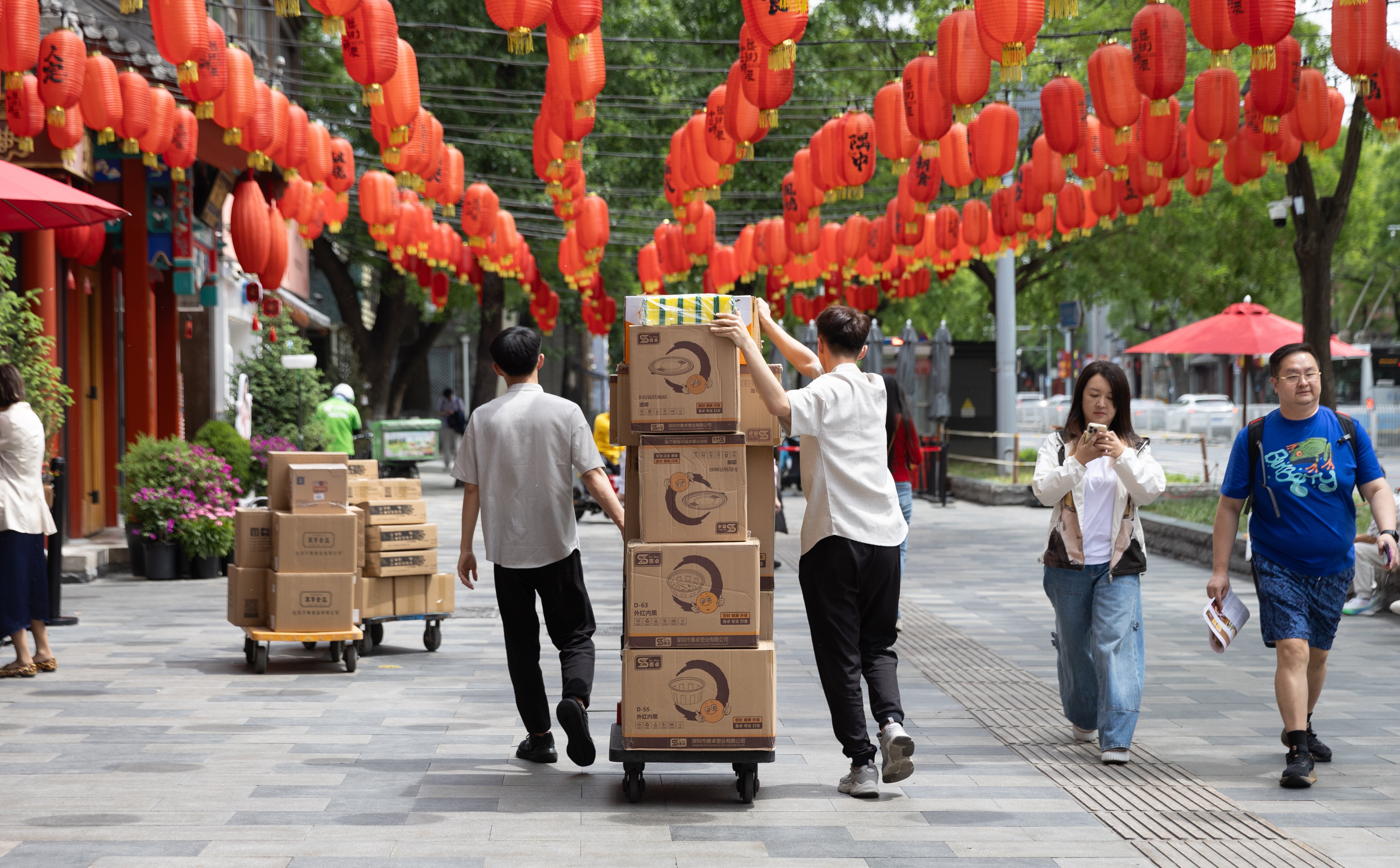 Deeskalacja wojny celnej między USA a Chinami. Pekin rozważa ofertę Białego Domu