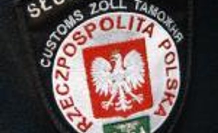 Emerytury mundurowe: Celnicy chcą emerytury po 15 latach