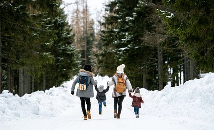 W tym roku uczniowie mogą liczyć na dłuższy odpoczynek od szkoły nie tylko przy okazji ferii zimowyc