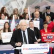 Prezes Prawa i Sprawiedliwości Jarosław Kaczyński przemawiał w sobotę podczas konwencji samorządowej