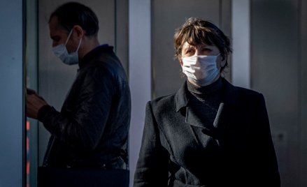 Od dziś cały kraj w strefie żółtej. Jakie zasady obowiązują?