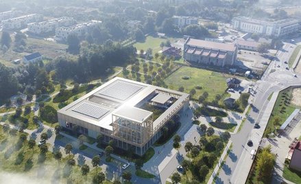 Gmach pływalni i jego otoczenia z lotu ptaka