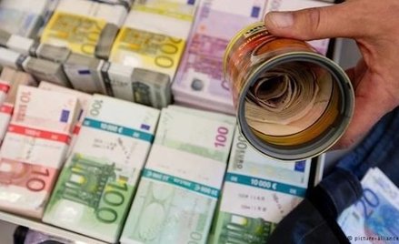 Niemcom grozi brak gotówki? Strajk kierowców przewożących pieniądze
