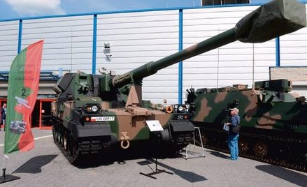 W tym roku na MSPO ciężkiej broni (jak ta, samobieżna haubica Krab, prezentowana w zeszłorocznym sal