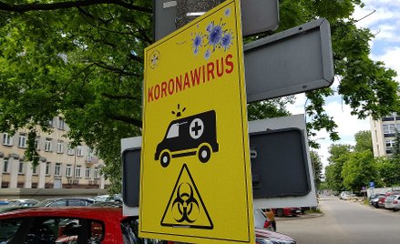 Sondaż: Polacy spodziewają się czwartej fali, ale nie zgadzają się na ogólnokrajowy lockdown