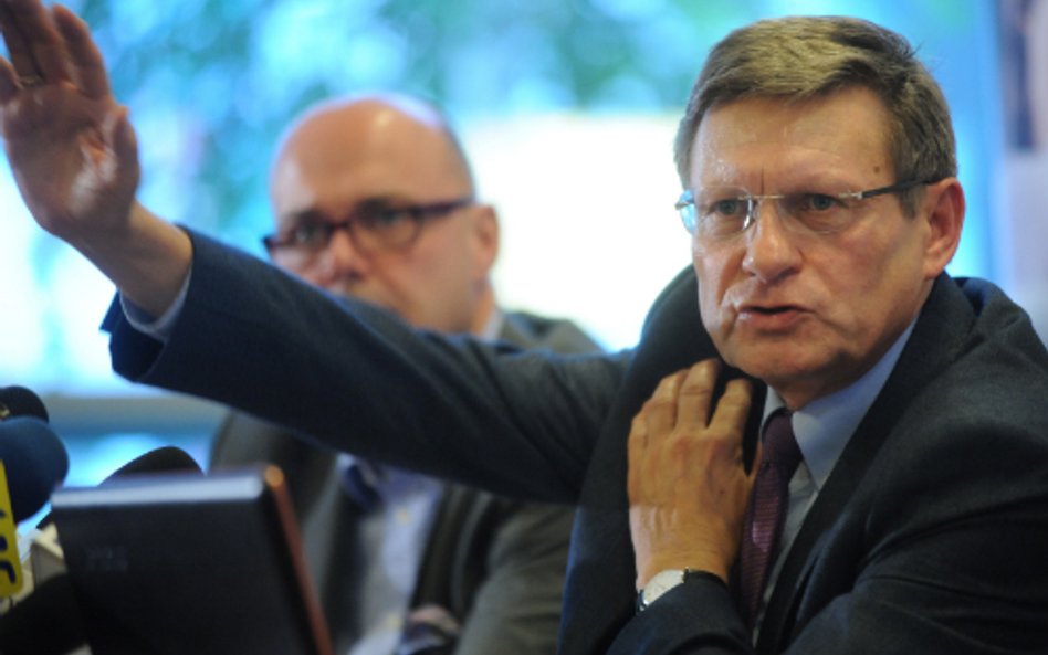 Balcerowicz musi odejść do Międzynarodowego Funduszu Walutowego