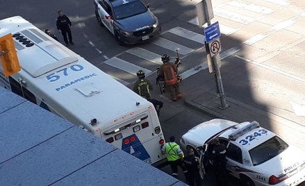 Atak miał miejsce 23 kwietnia 2018 na skrzyżowaniu Avenue East i Yonge Street w Toronto. Zginęło 10 