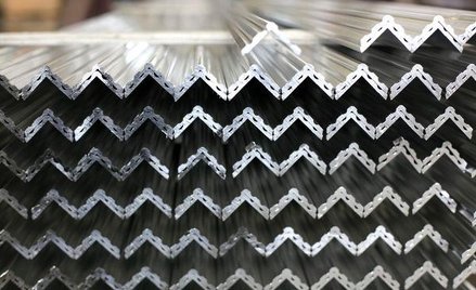 Wczoraj kurs papierów Impexmetalu wzrósł o 2,1 proc., do 2,89 zł.