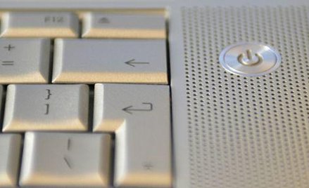 Reklama w wyszukiwarkach rośnie kosztem prasowej