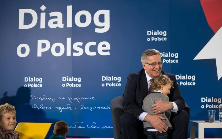 Bronisław Komorowski na spotkaniu z rodzinami