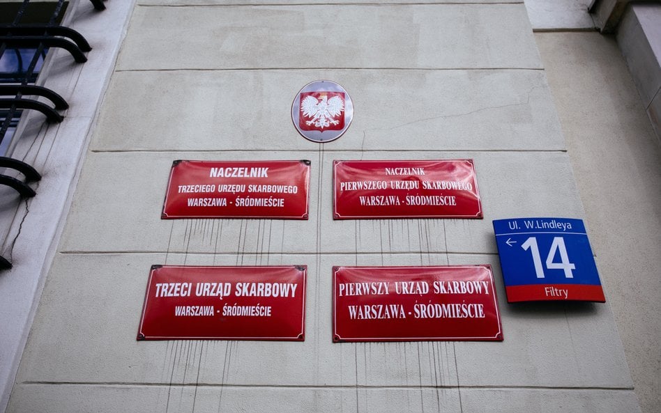 Pierwszy i Trzeci Urząd Skarbowy Warszawa - Śródmieście przy ul. Lindleya 14