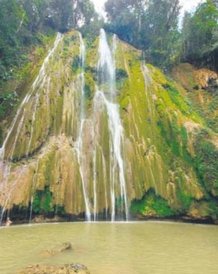 Wodospad El Limon to jedna z atrakcji Dominikany.