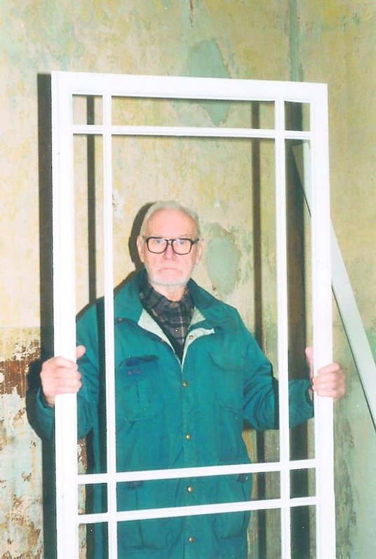 Kiedy poznałem Fangora w 2000 r., akurat malował futryny.