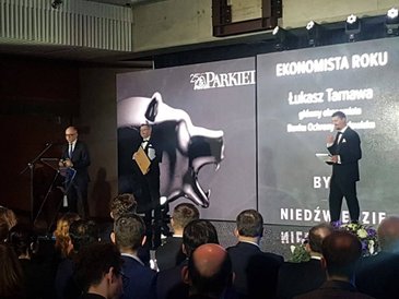 Ekonomistą roku został Łukasz Tarnawa, główny ekonomista Banku Ochrony Środowiska.