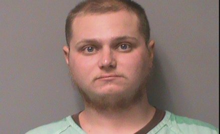 Weteran postrzelił czarnoskórą 15-latkę na wiecu dla Trumpa