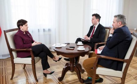 Jeśli szef MON uważa, że podkomisja [smoleńska] w obecnym kształcie dobrze spełnia swoją rolę, to je